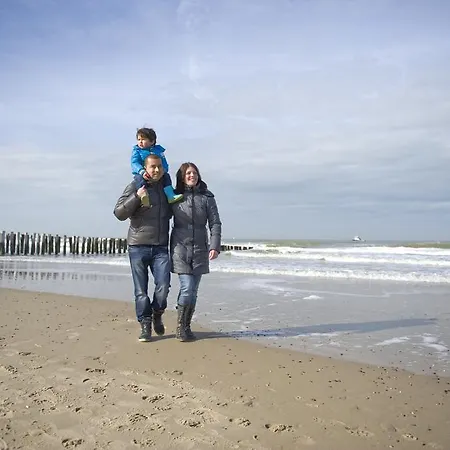 Roompot Cape Helius 3*