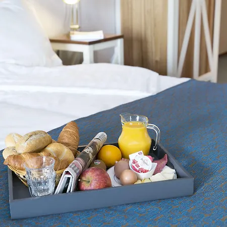 Hotel Roompot Cape Helius 3*