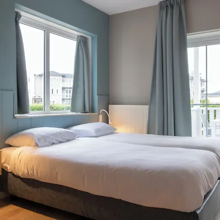 Roompot Cape Helius Hotel