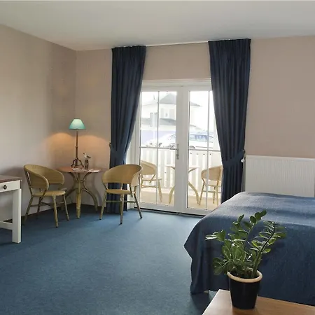 Hotel Roompot Cape Helius 3*